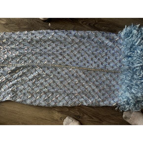 NWT ASOS DESIGN Light Blue Beaded Feather Hem Dress Size 14 Glam Formal Gown - Picture 7 of 16